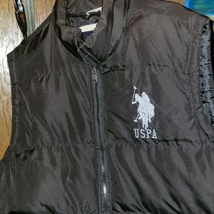 Polo vest